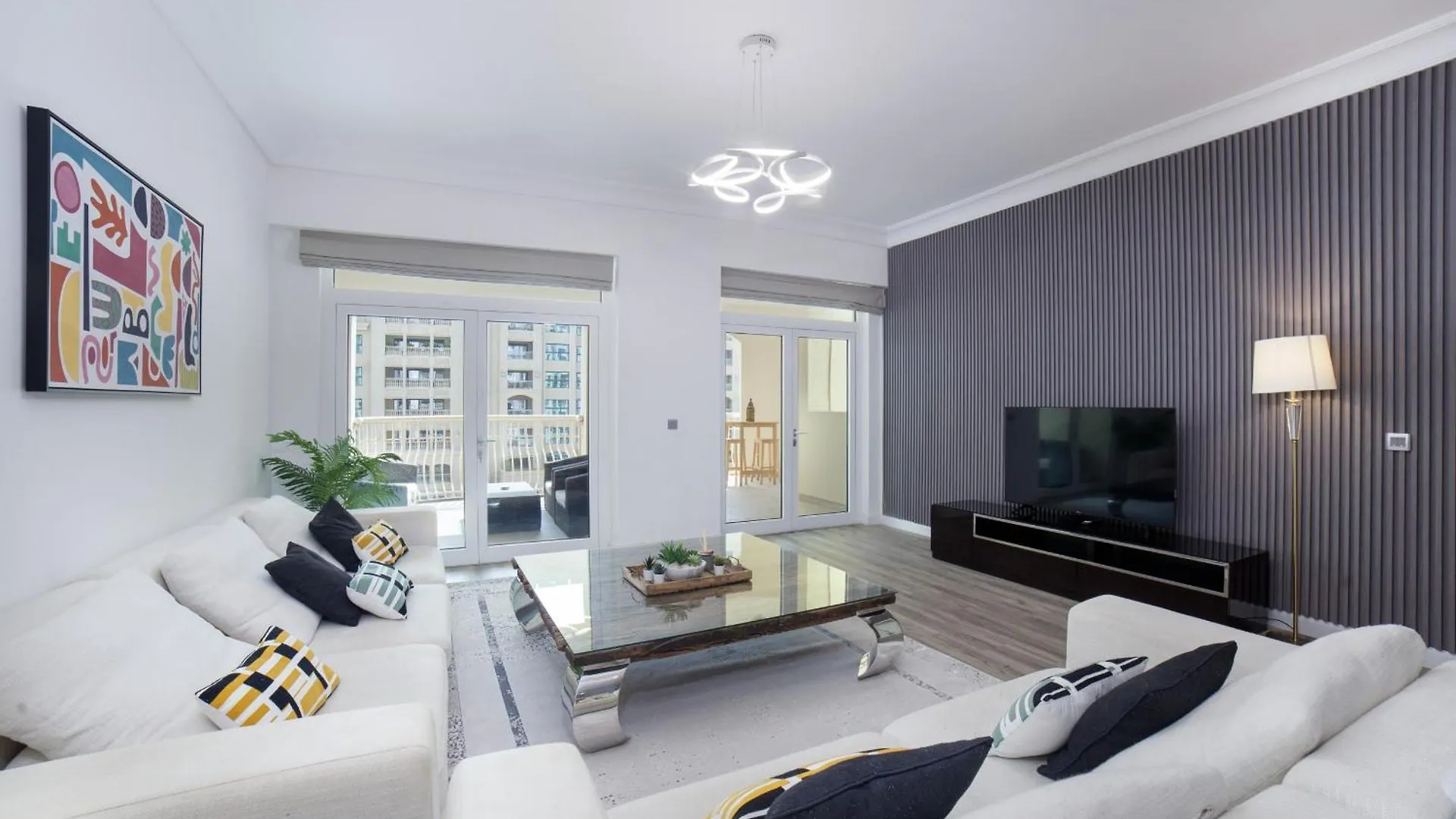 Apartment Lux Living On Palm Jumeirah With Pool & Beach Access Dubai