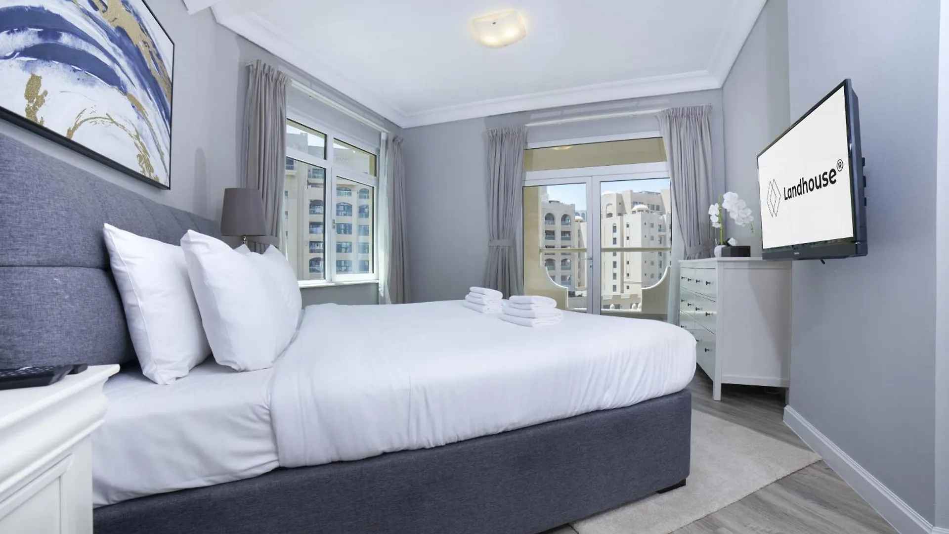 Lux Living On Palm Jumeirah With Pool & Beach Access Dubai 0*,  Förenade Arabemiraten